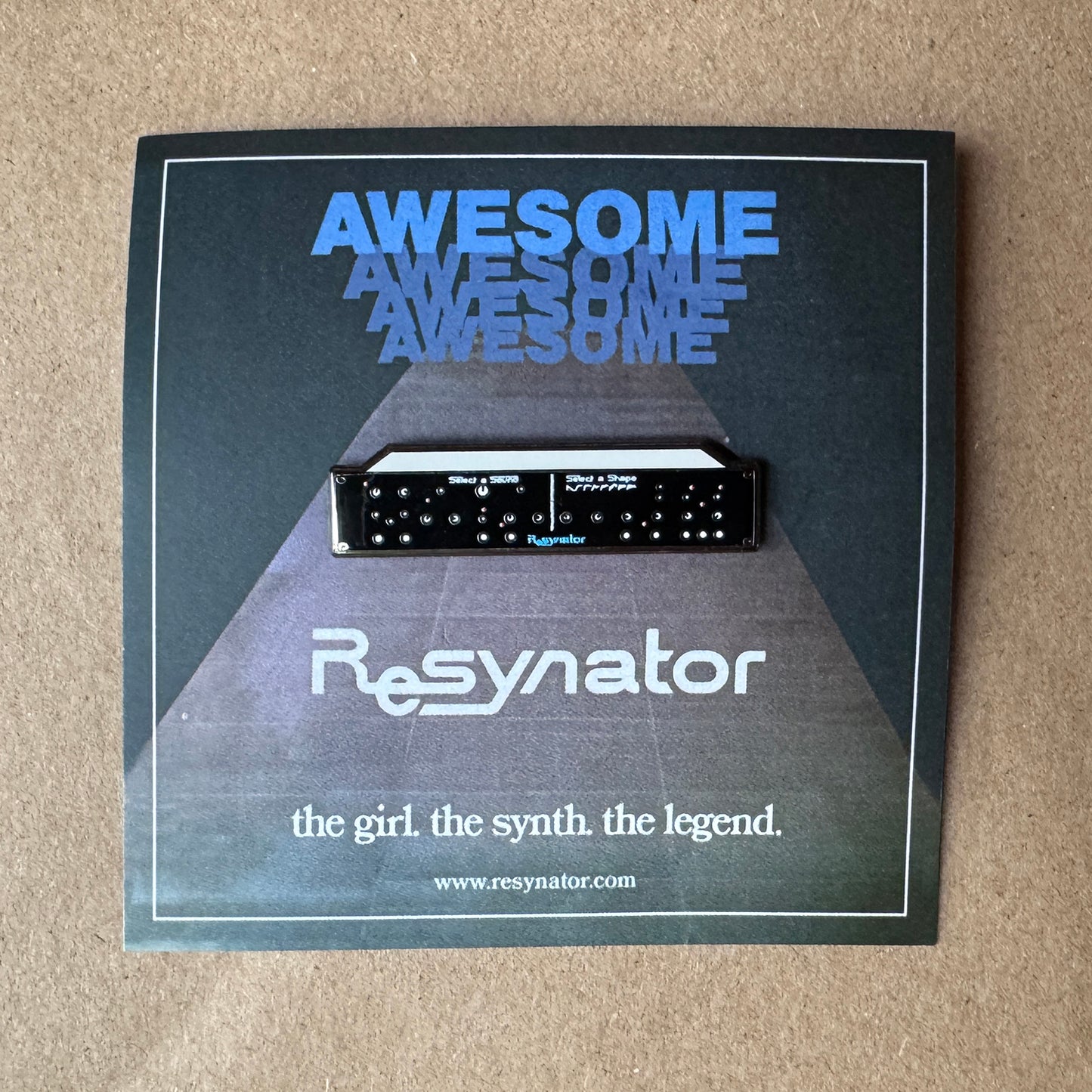 Pin - SYNTH